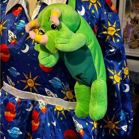 Plus Size Magic Schoolbus Halloween Costume - Picture 7 of 11